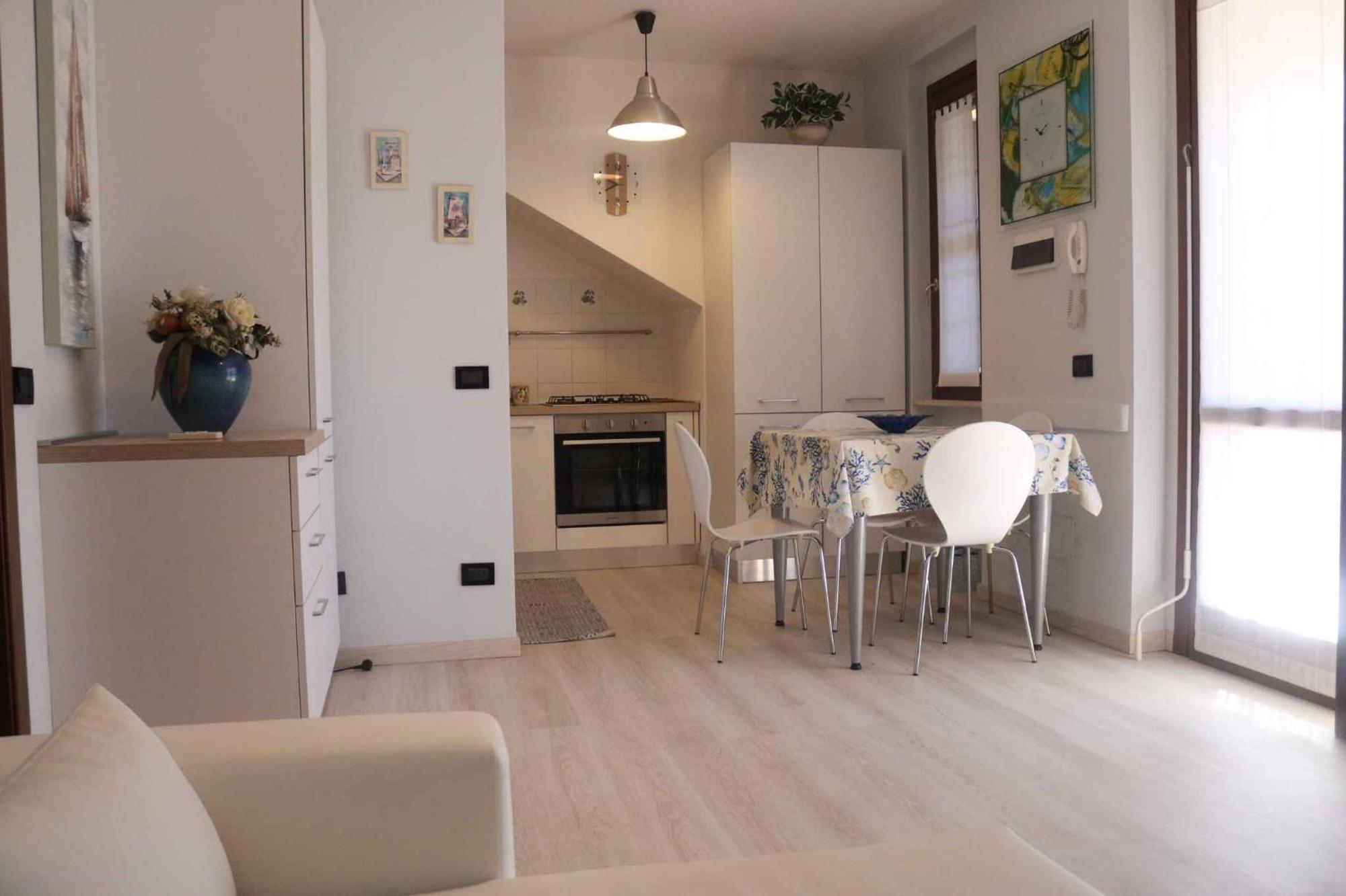 Apartment In Lazise - Gardasee 40851 Eksteriør bilde