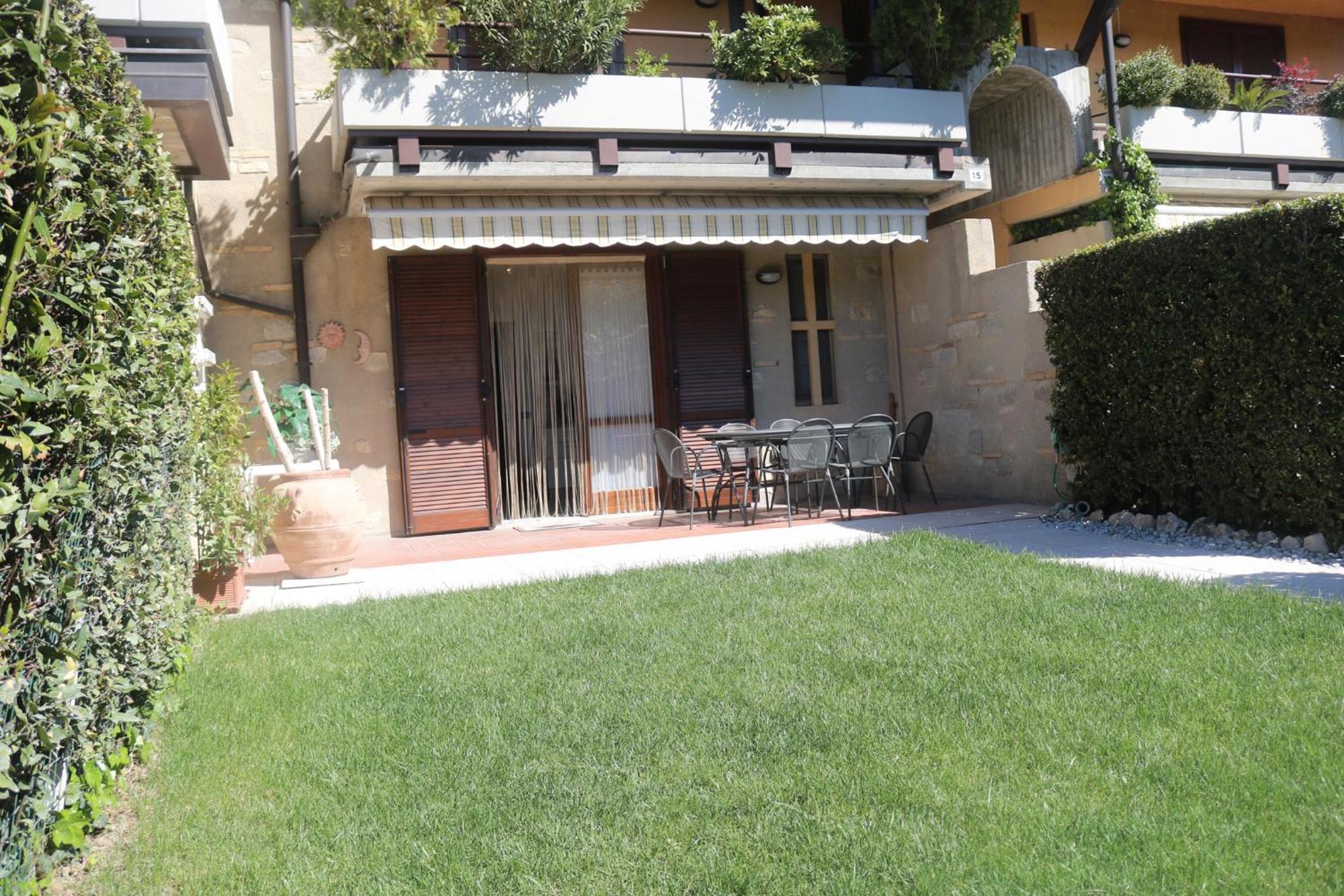 Apartment In Lazise - Gardasee 40851 Eksteriør bilde